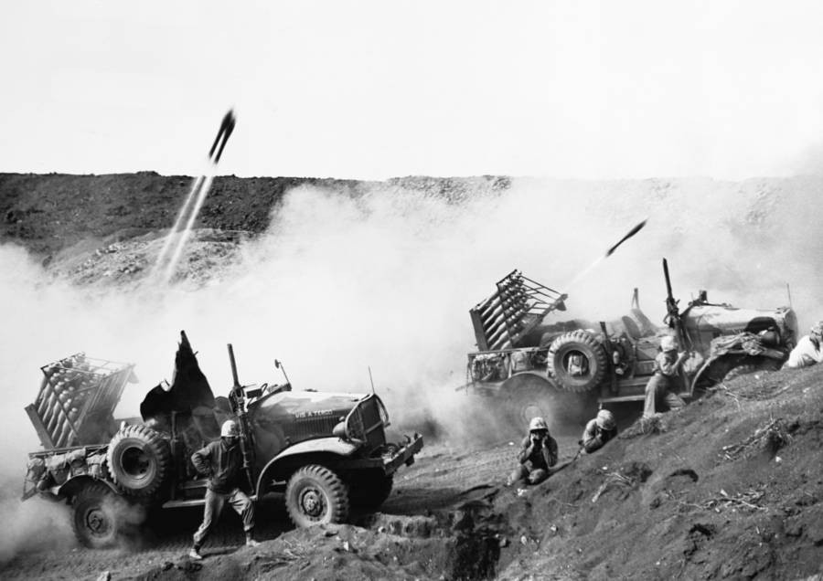 Đảo Iwo Jima chỉ rộng 21 km2 trở thành nơi diễn ra trận chiến khốc liệt giữa lực lượng Mỹ với Nhật Bản trong 36 ngày.