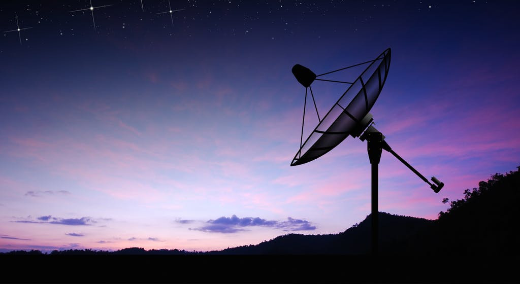 Tín hiệu bí ẩn này dường như đến từ chòm sao Sagittarius, cách Trái Đất khoảng 120 năm ánh sáng.