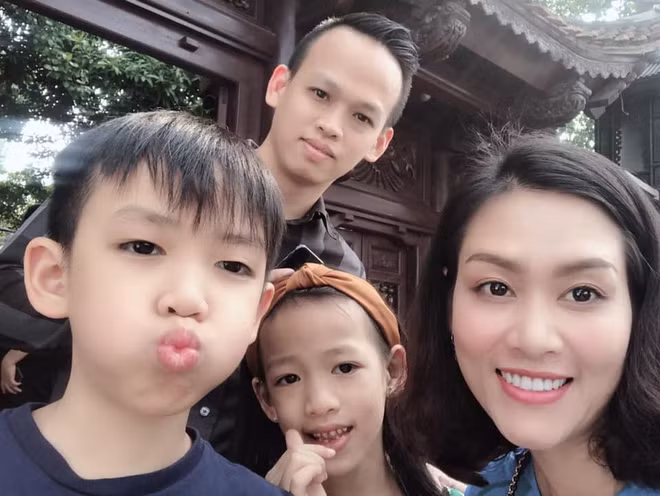 Ha Huong chia se xuc dong nhan dip ky niem 12 nam ngay cuoi-Hinh-3