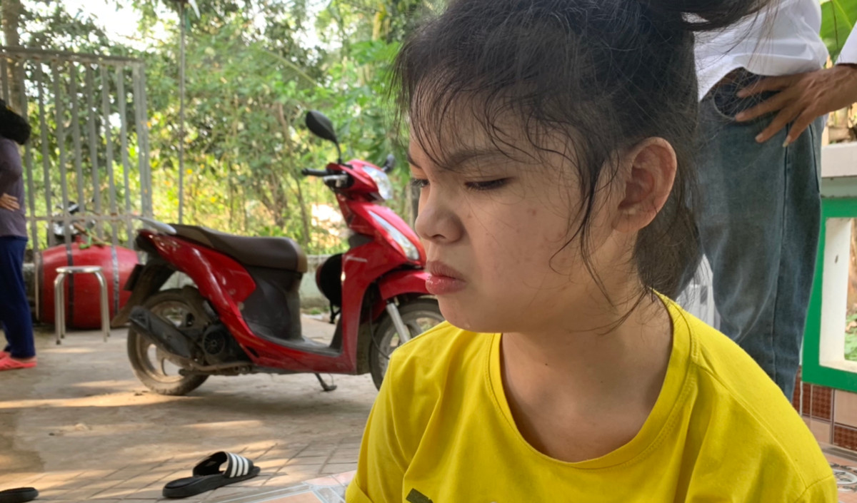 Chau noi vua Thanh Thai qua doi trong ngheo kho o TP.HCM-Hinh-4