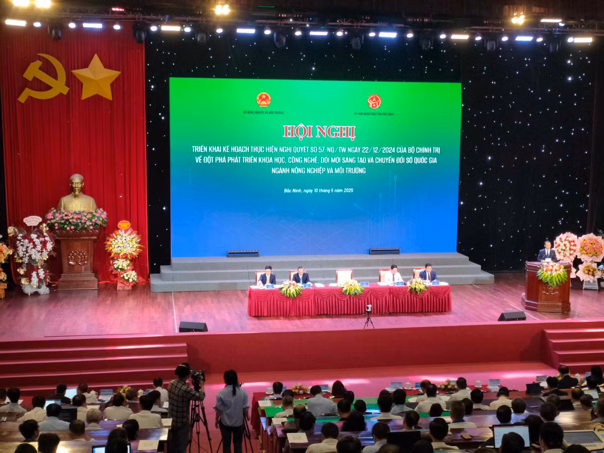 TSKH Phan Xuan Dung: “Nghi quyet 57 the hien tam nhin dot pha“