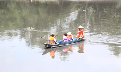 Sa lan dam sap cau Cai Tam: Tre vuot vung nuoc xoay di hoc-Hinh-4
