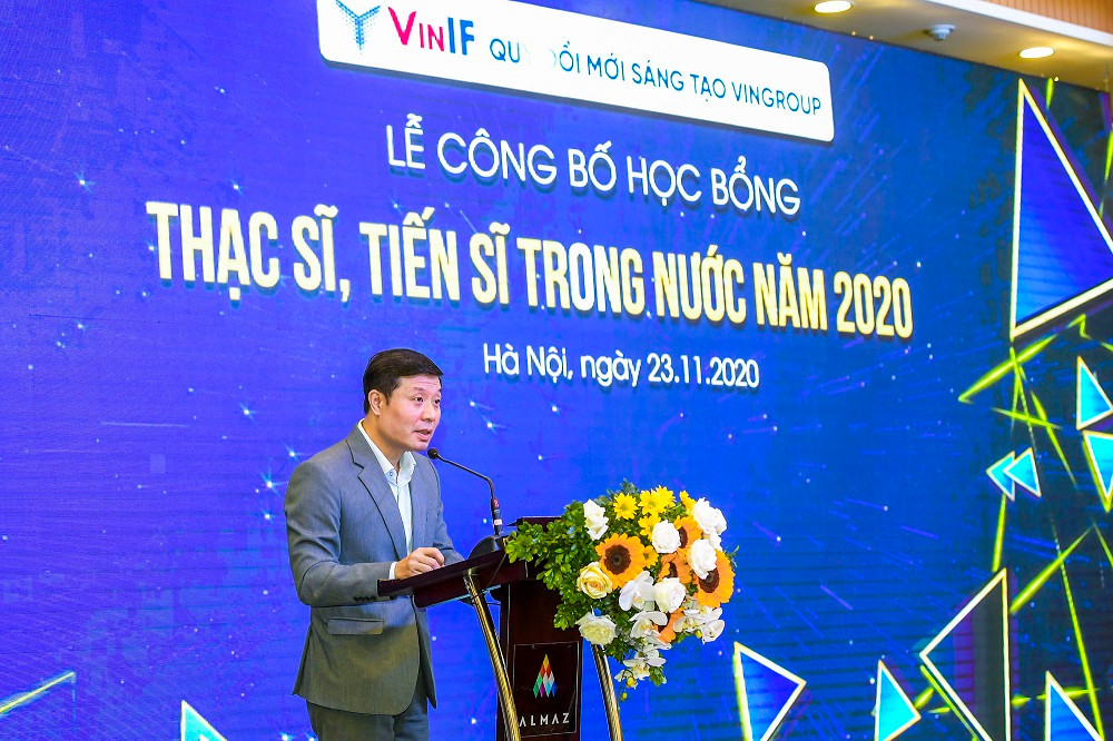Vingroup trao hoc bong 40 ty dong dao tao ThS, TS khoa hoc cong nghe