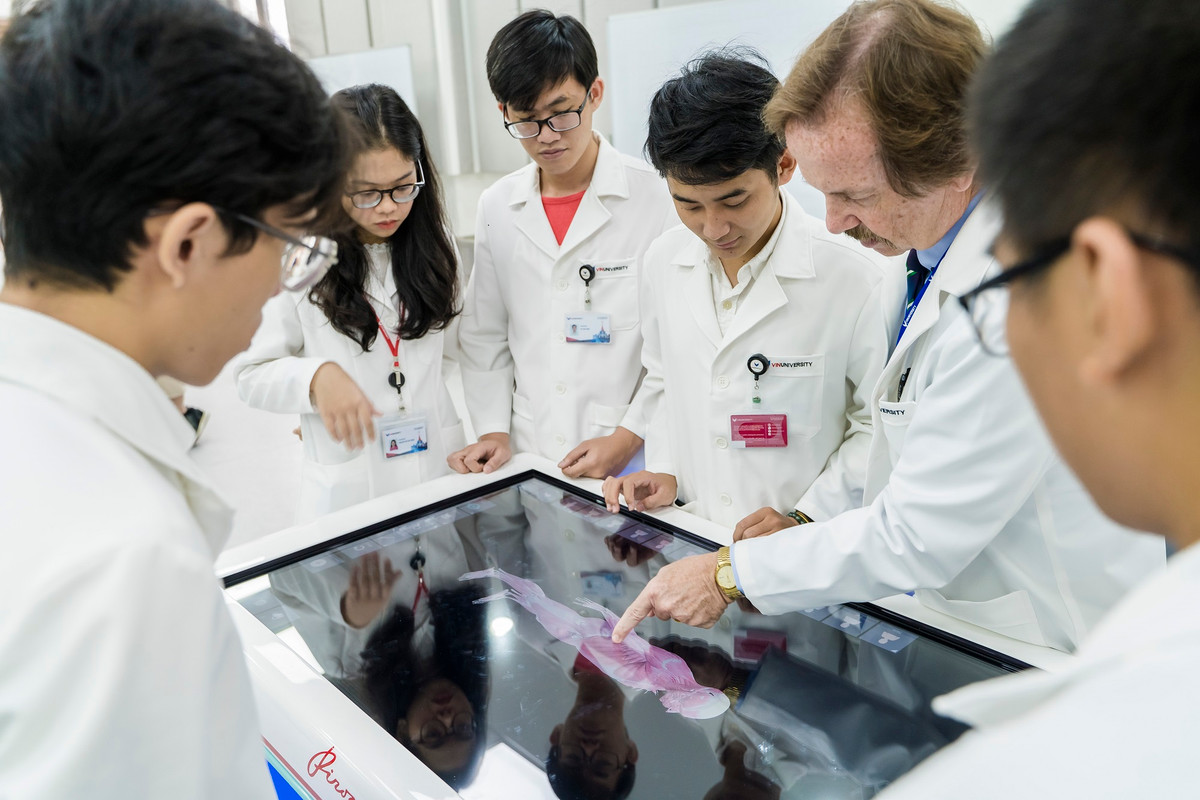 “Xac ao” – tan binh trong he thong cong nghe “xin” cua Dai hoc VinUni