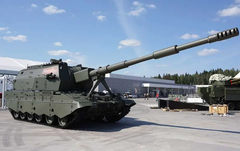 Trong một phân tích gần đây của các chuyên gia Rob Lee thuộc Viện Nghiên cứu Chính sách Đối ngoại, Michael Kofman và Dara Massicot của Quỹ Carnegie vì Hòa bình Quốc tế, và những người khác, cho rằng “đạn pháo do phương Tây cung cấp cho Ukraine trong tương lai khó có thể hỗ trợ tốc độ bắn của Kiev so với tốc độ bắn của pháo binh Nga”.