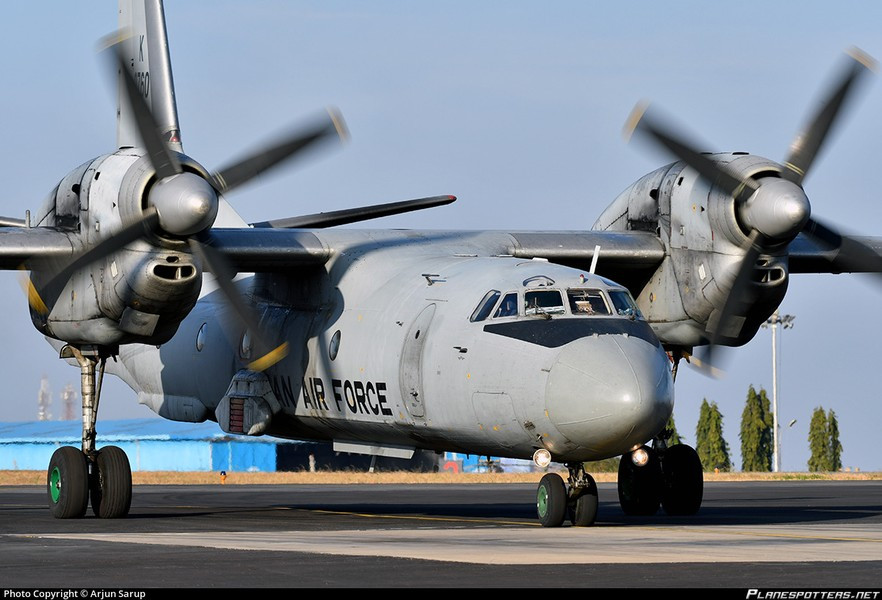 Mảnh vỡ chiếc An-32 được tìm thấy bởi tàu lặn không người lái Ocean Mineral Explorer 6000 do công ty Kongsberg Maritime chế tạo. Phương tiện nói trên được thả xuống gần vị trí cuối cùng được biết của chiếc máy bay mất tích và đã tìm thấy bằng chứng quan trọng.