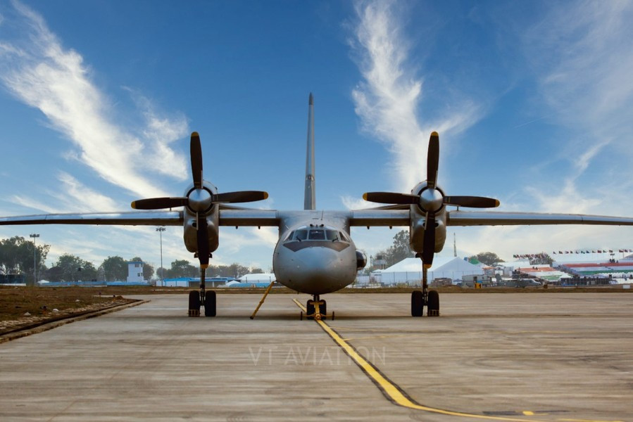 Sau khi cất cánh từ Chennai vào khoảng 8 giờ sáng, máy bay dự kiến sẽ hạ cánh tại căn cứ của Lực lượng Hàng không Hải quân Ấn Độ mang tên Utkrosh ở Port Blair.