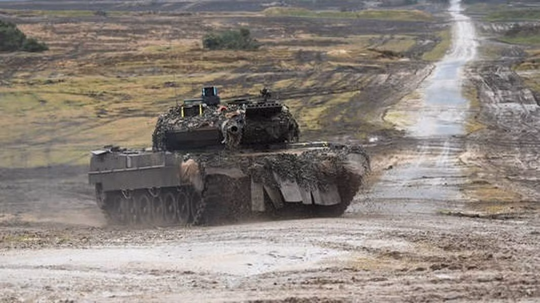 Chất lượng nhiều chiếc Bradley được cung cấp cho Ukraine cũng bị phàn nàn, đây là điều dễ hiểu khi quá trình sản xuất đã ngừng lại vào năm 1995 và nhiều chiếc đã nằm trong kho dự trữ của Quân đội Mỹ một thời gian rất dài.