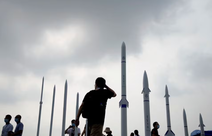 Ngày 3/2, Trung Quốc phóng thành công tên lửa đẩy Jielong-3 (hay Smart Dragon-3) từ biển, đưa 9 vệ tinh vào quỹ đạo theo kế hoạch, đánh dấu nhiệm vụ phóng thành công tốt đẹp. Jielong-3 là tên lửa đẩy loại nhỏ nhưng có khả năng tải trọng mạnh mẽ với chi phí cạnh tranh. Ảnh: Reuters.