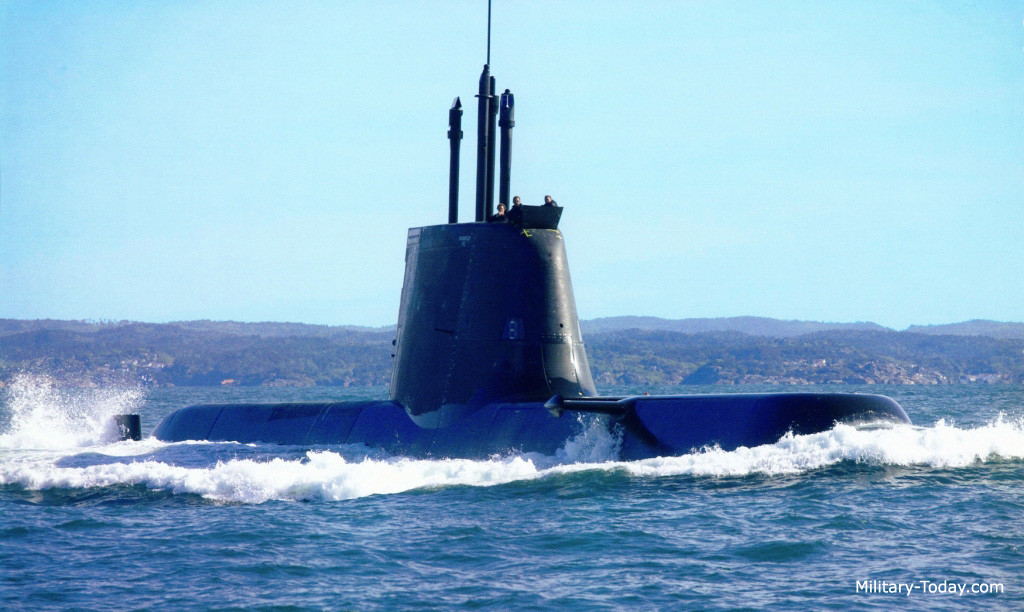 Tháng 12 năm 2000, Bộ Quốc phòng Hàn Quốc đã chọn U-214 để thay cho thiết kế Scorpene của Pháp và đề nghị của Nga về ba tàu lớp Kilo. Nguồn ảnh: Military-today.