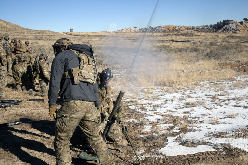 Với hai mẫu súng cối hạng nhẹ này, Không quân Lục quân và các lực lượng Không quân, pháo binh khác của Mỹ sẽ tiết kiệm được rất nhiều tiền do bộ binh có đủ hoả lực để xử lý mục tiêu thay vì phải gọi máy bay, pháo binh yểm trợ. Nguồn ảnh: Sina.