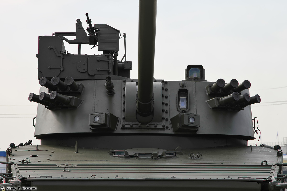 Còn về Nona-S đây là mẫu pháo cối sử dụng cỡ nòng 120mm, lần đầu được Liên Xô sử dụng từ năm 1981 trong cuộc chiến tranh tại Afghanistan và đã thể hiện rất tốt trên chiến trường thực chiến. Nguồn ảnh: Armyrec.