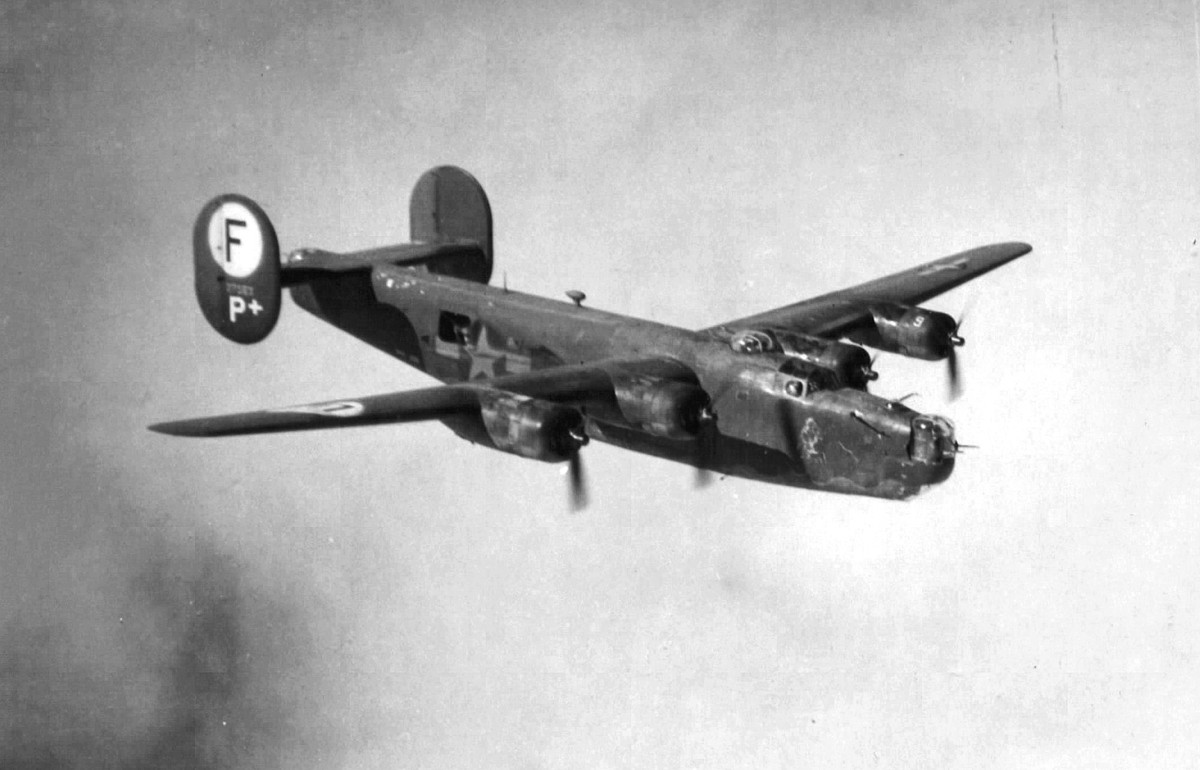 Với thành tích đáng nể của mình, Hot Stuff sau đó đã trở thành biểu tượng cho mục đích tuyên truyền của Không quân Đồng Minh. Nguồn ảnh: Warhistoryonline.