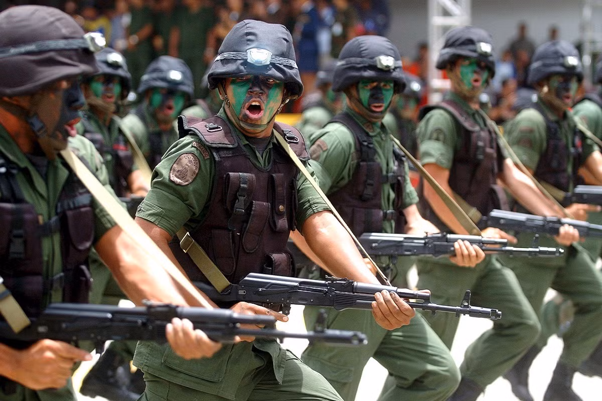 Tuy nhiên tới tháng 8/2018 vừa rồi, quá trình xây dựng lại tiếp tục được bắt đầu và phía Nga dự kiến tới năm 2019 nhà máy này sẽ được đưa vào hoạt động và cho ra "mẻ súng" Kalashnikov đầu tiên. Nguồn ảnh: Vitaly.