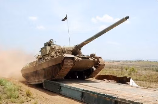 Tiếp đến là loại xe tăng chủ lực AMX-30 do Pháp sản xuất. Dù đã ra đời từ năm 1960 nhưng tới nay Venezuela vẫn tiếp tục sử dụng loại xe tăng này trong biên chế của mình. Nguồn ảnh: Globalfire.