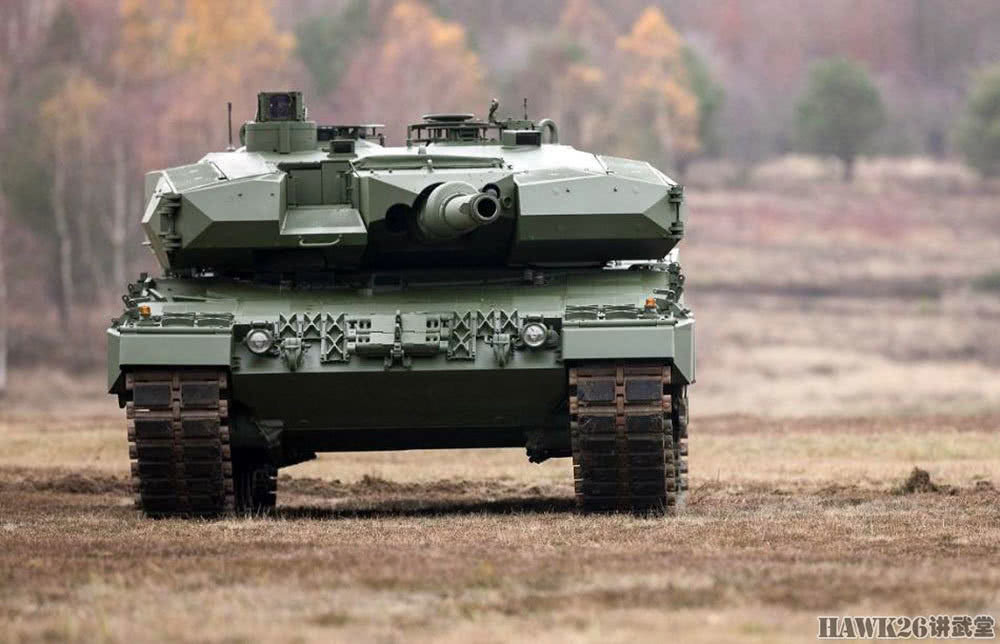 Đúng trong những ngày đầu tiên của năm mới 2019, chiếc Leopard 2PL đầu tiên đã được Rheinmetall chuyển giao cho phía Ba Lan. Nguồn ảnh: Hawk26.
