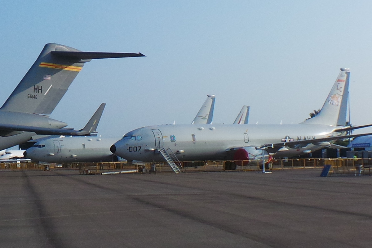 Tới nay, P-8 vẫn được coi là một trong những loại máy bay săn ngầm, tuần tra biển hiện đại nhất thế giới. Nó có mặt trong nhiều lực lượng Hải quân trên thế giới bao gồm Mỹ, Ấn Độ, Australian, Anh,... Nguồn ảnh: Aviation.