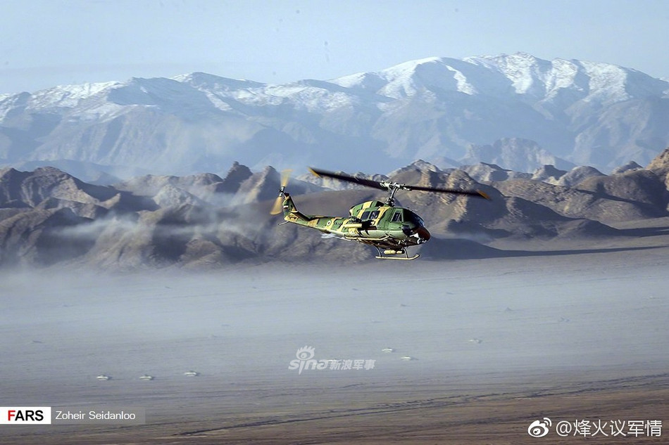 Tổng cộng Iran đã huy động vào cuộc tập trận này 12.000 binh sĩ trong đó có một lực lượng lớn Không quân Iran tham gia nhiệm vụ yểm trợ đường không. Nguồn ảnh: Sina.