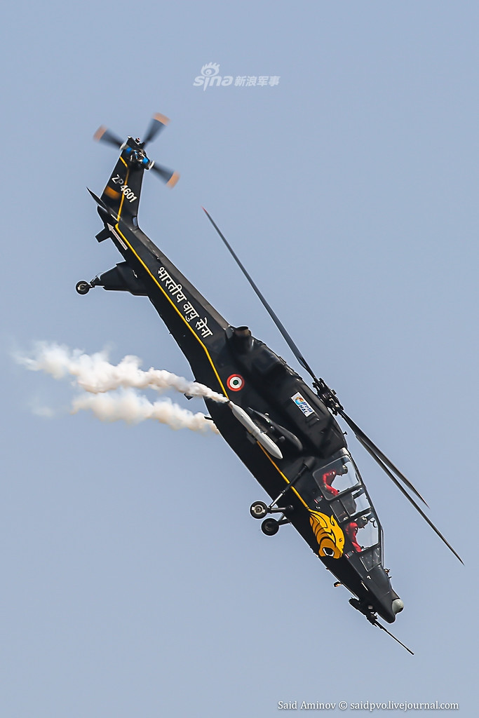 HAL LCH là loại trực thăng tấn công có phi hành đoàn hai người, trực thăng có chiều dài 15,8 mét, đường kính trục cánh quạt 13,2 mét và có trọng lượng cất cánh tối đa 5800 kg. Nguồn ảnh: Sina.