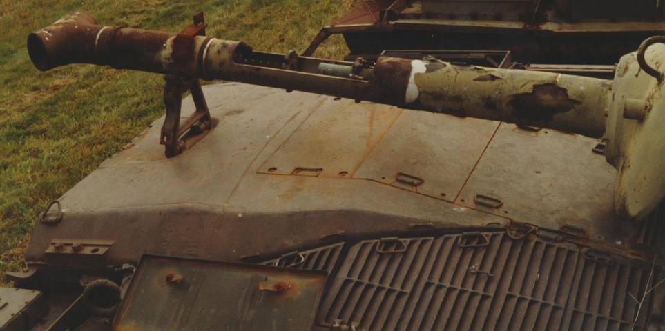 Cận cảnh cấu tạo hệ thống nòng của xe tăng phun lửa M48 được Mỹ sử dụng tại chiến trường Việt Nam. Nguồn ảnh: Archive.
