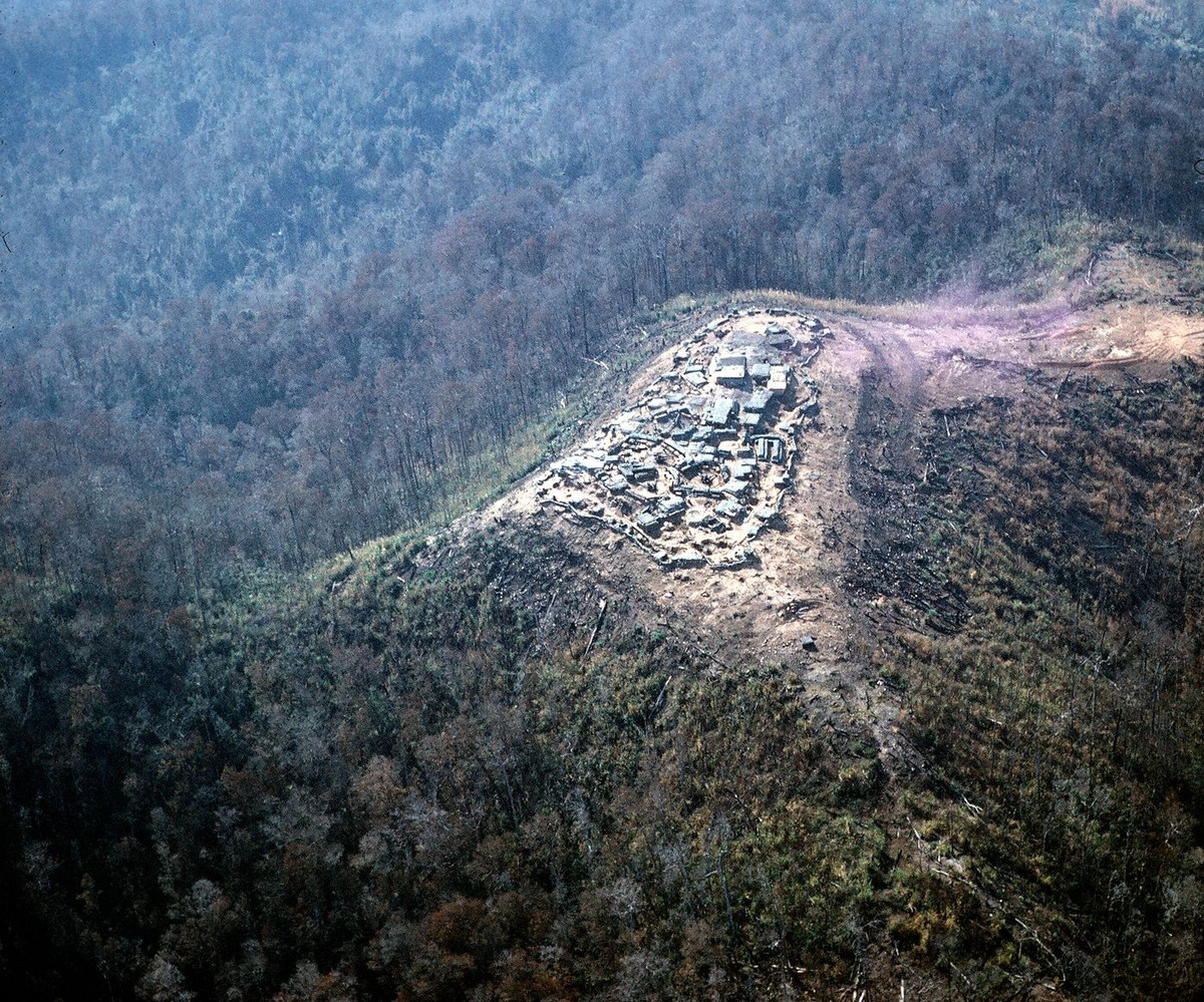 Những căn cứ này của Mỹ luôn là mục tiêu để đặc công ta đánh phá. Nguồn ảnh: Flickr.