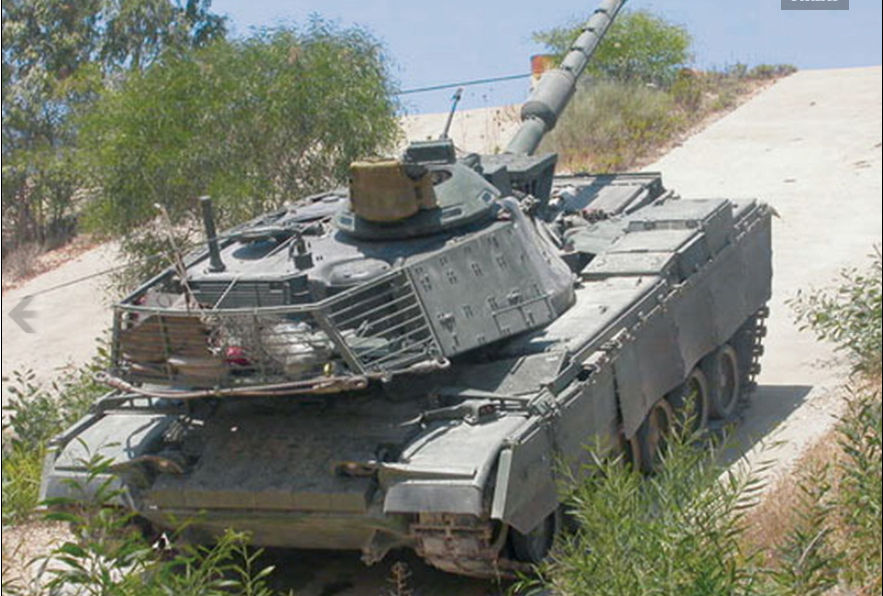 Ngoài ra, Sabra còn được trang bị thêm súng máy đồng trục 7.62 mm và hai súng máy có cùng cỡ nòng gắn trên nóc. Ngoài ra, có thể sử dụng súng máy 5,45 mm. Nguồn ảnh: Military Today.