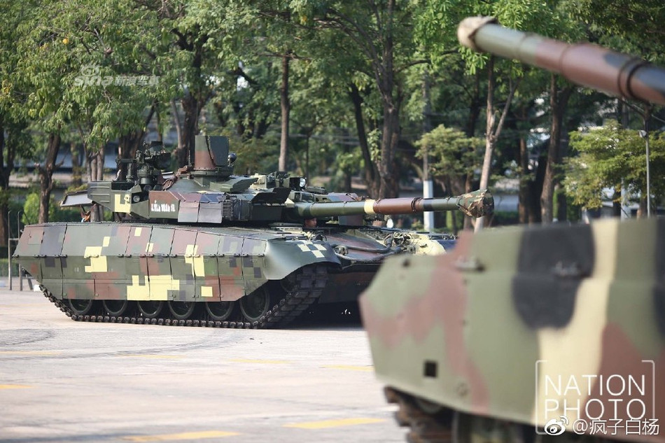 Số lượng xe tăng chủ lực chiến trường loại T-84 Oplot-M và VT-4 trong tương lai được cho là sẽ thay thế dần cho loại xe tăng hạng nhẹ M41A3 Walker Bulldog trong biên chế của lực lượng này. Nguồn ảnh: Nationphoto.