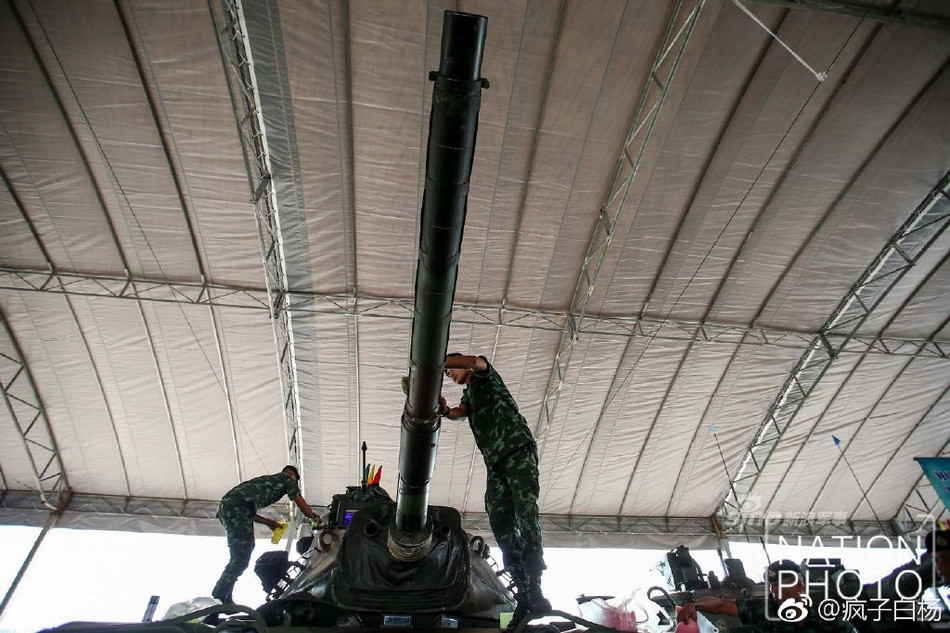 Tuy nhiên theo nhiều nguồn tin được truyền thông Trung Quốc đăng tải, VT-4 có sử dụng một loạt các công nghệ hiện đại giống với chiếc Type 99A hiện đang được Lục quân Trung Quốc sử dụng. Nguồn ảnh: Nationphoto.