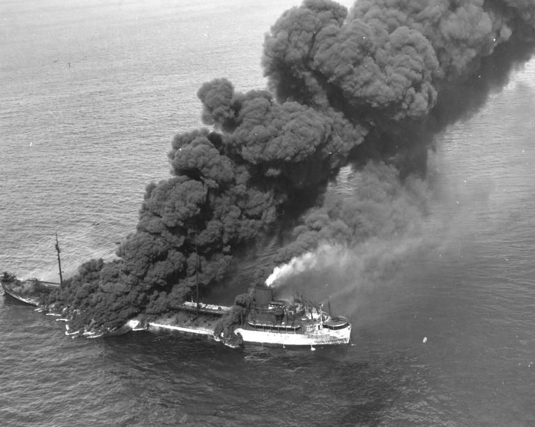 Chiến dịch này bao gồm các đoàn tàu vận tải chở hàng hoá từ Mỹ sang Anh xuyên qua Bắc Đại Tây Dương, cho phép người Mỹ dù chưa tham chiến cũng đóng góp được một phần không nhỏ vào việc chiến đấu chống phát xít ở mặt trận châu Âu. Nguồn ảnh: Worldatlas.