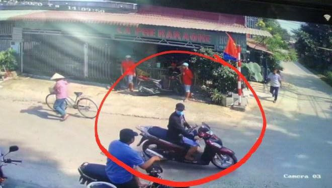 Gây án xong, Tuấn lấy đi số tiền 1 tỷ đồng và một xe SH của nạn nhân rồi bỏ trốn.