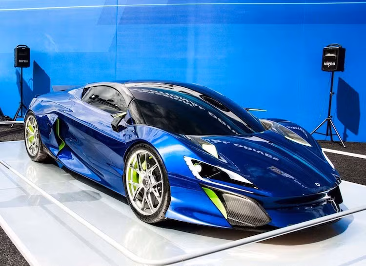 Mẫu thử siêu xe Boreas Project thuộc sở hữu của DSD Design &amp; Motorsport, một công ty có trụ sở ở Tây Ban Nha vừa xuất hiện ở trường đua Le Mans. Tên gọi của siêu xe này lấy theo tên vị thần Gió Bắc Boreas trong thần thoại Hy Lạp.