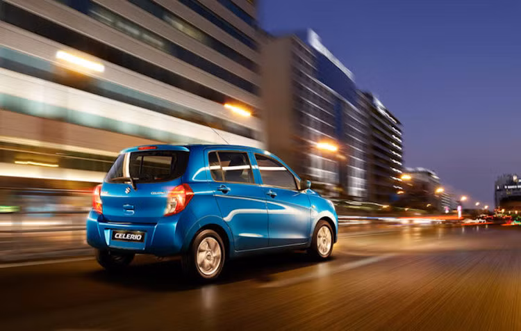 Celerio có kích thước dài x rộng x cao tương ứng 3.600 x 1.600 x 1.540 mm, tự trọng từ 805 đến 845kg. Hiện đang được bán trên Thế giới với 2 loại động cơ xăng hoặc diesel, tuy nhiên Celerio tại Việt Nam chắc chắn sẽ chỉ có phiên bản chạy xăng với máy 3 xi-lanh 998 cc nạp khí tự nhiên, có công suất 67 mã lực và mô-men xoắn 93 Nm.