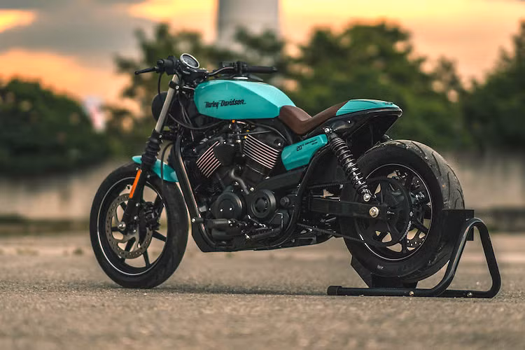 NCT là hãng xe có truyền thống chế tạo những chiếc xe độc đáo chạy phố nên đây không phải là thử thách lớn. Tuy nhiên, ngân sách được ấn định khá hạn chế nên các kỹ sư của hãng phải nghĩ cách giữ được những chi tiết nguyên bản nhưng khiến chiếc xe trở nên khác lạ.