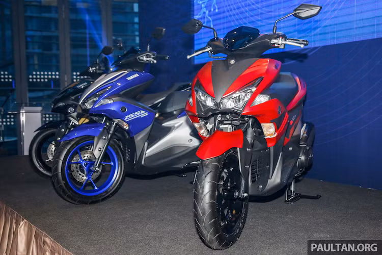 Tại thị trường Malaysia, mẫu xe ga NVX 155 mới sẽ chỉ được bán với duy nhất phiên bản có ABS, có mức giá 10.500 Ringgit (tương đương 55,6 triệu đồng), đắt hơn mức giá bán của mẫu xe này tại thị trường Việt Nam khoảng 3 triệu đồng.