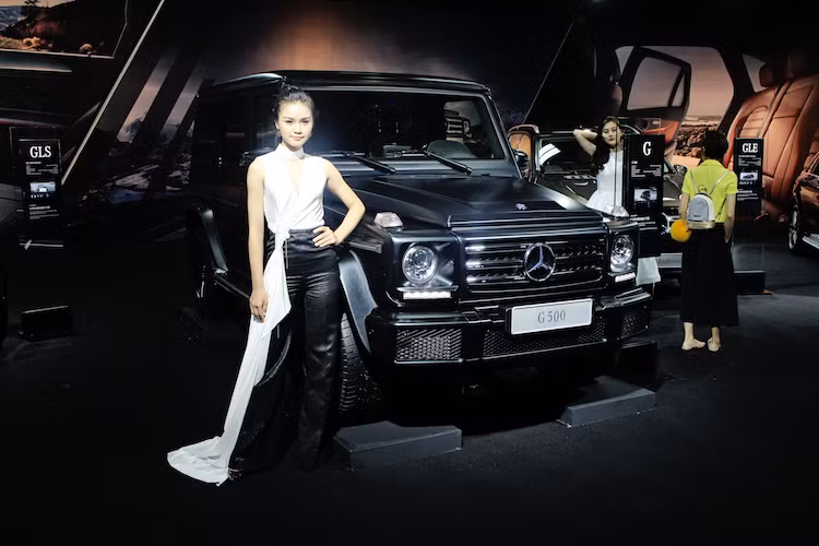 Những chương trình khuyến mại, hỗ trợ khác cũng sẽ được Mercedes đưa ra trong thời gian Fascination. Triển lãm sẽ mở cửa miễn phí phục vụ công chúng từ ngày 6 - 9/7 từ 9h - 20h mỗi ngày. Fascination 2017 được kỳ vọng sẽ thu hút hơn 12.000 lượt tham quan của công chúng tại Thủ đô.