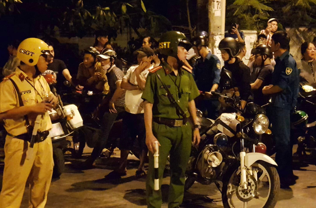 Nổ súng sới bạc ở Củ Chi: Đối tượng truy nã Tuấn "Khỉ" bị vây bắt và bắn hạ - Hình 2 No sung soi bac o Cu Chi: Doi tuong truy na Tuan