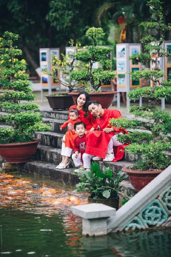 Con trai lớn của Phan Hiển và Khánh Thi sinh năm 2015. Bé được đặt tên là Nguyễn Minh Cường và tên ở nhà là Kubi.