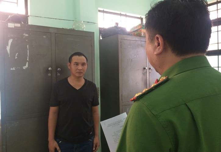 Giang ho Ty Bom bao ke hang quan truoc cong BV Binh Duong the nao?