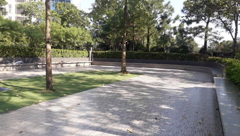 Be trai 12 tuoi o Ha Noi bi danh chan thuong so nao: Nguoi danh be trai noi gi?