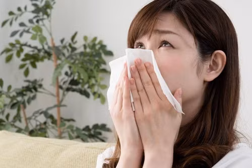 Dau hong kieu nay, coi chung ung thu tuyen giap