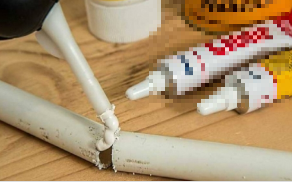 Ngoai tinh, nam giao vien gap ket tham trong rung vang