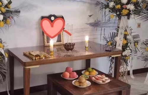 Bi bao luc mang khi day online, nu giao vien dot tu