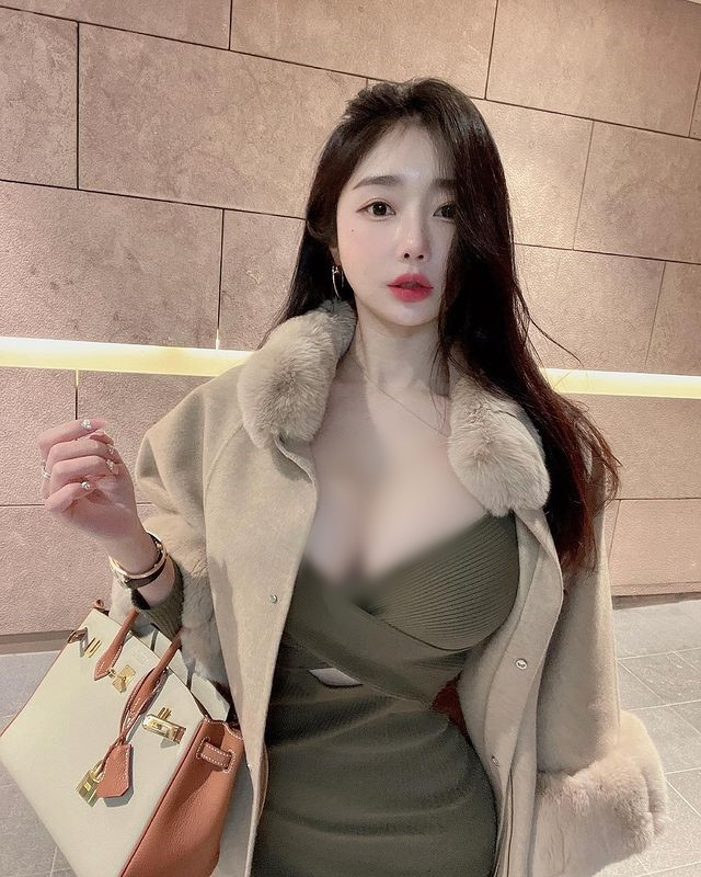 Các fan hâm mộ của Vivi cũng rất thích sự kiên định này của cô nàng.