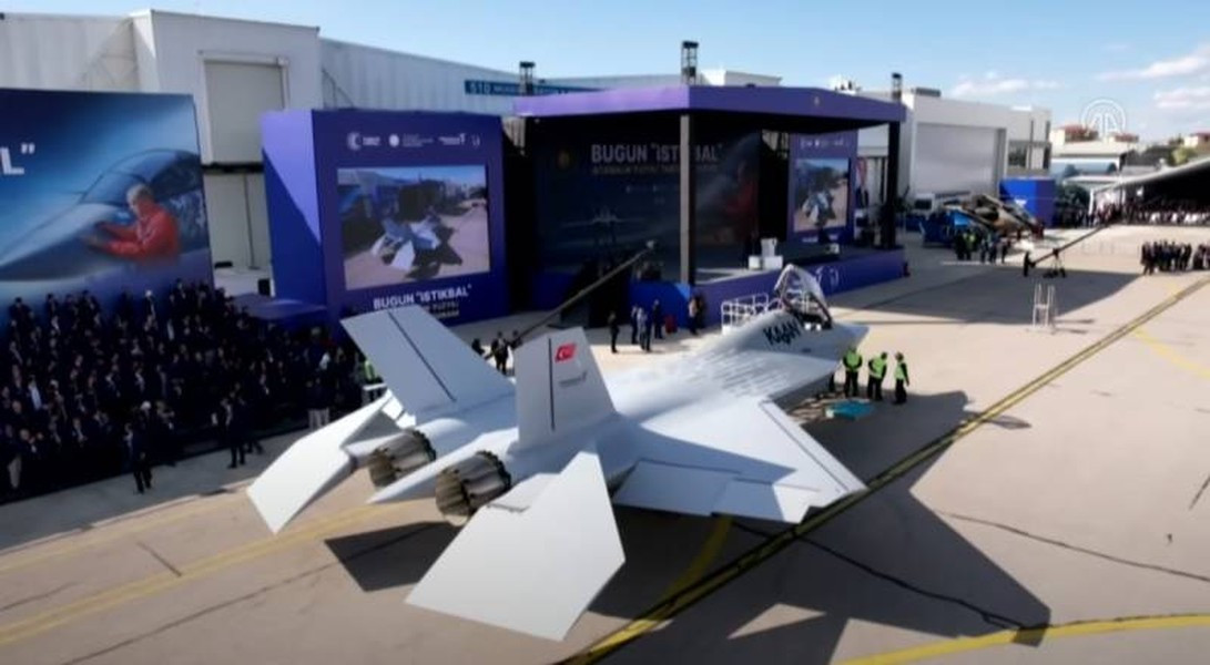 Sự kiện trên đánh dấu một bước đi quan trọng trong sự phát triển của ngành hàng không quân sự Thổ Nhĩ Kỳ cũng như tham vọng của nước này trên thị trường vũ khí quốc tế.