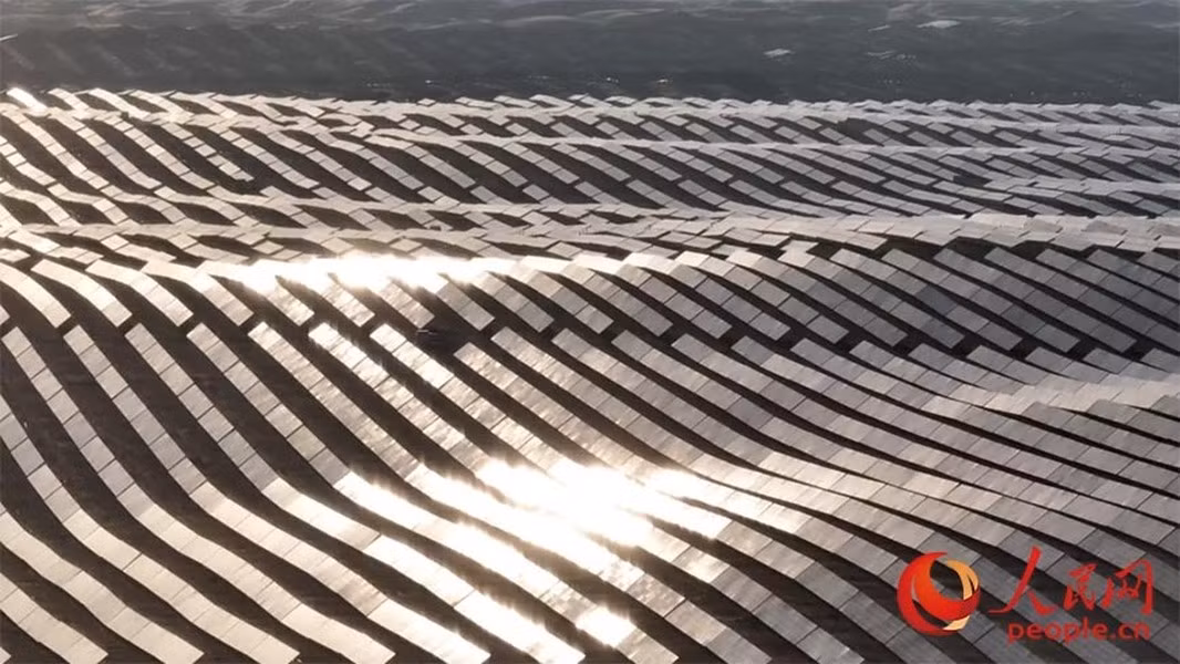 Dự kiến, công suất tối đa của trang trại là 100 gigawatt, trong đó 5,42 GW đã được lắp đặt tính đến nay