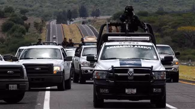 Mexico: Dau sung du doi, hon 40 nguoi chet