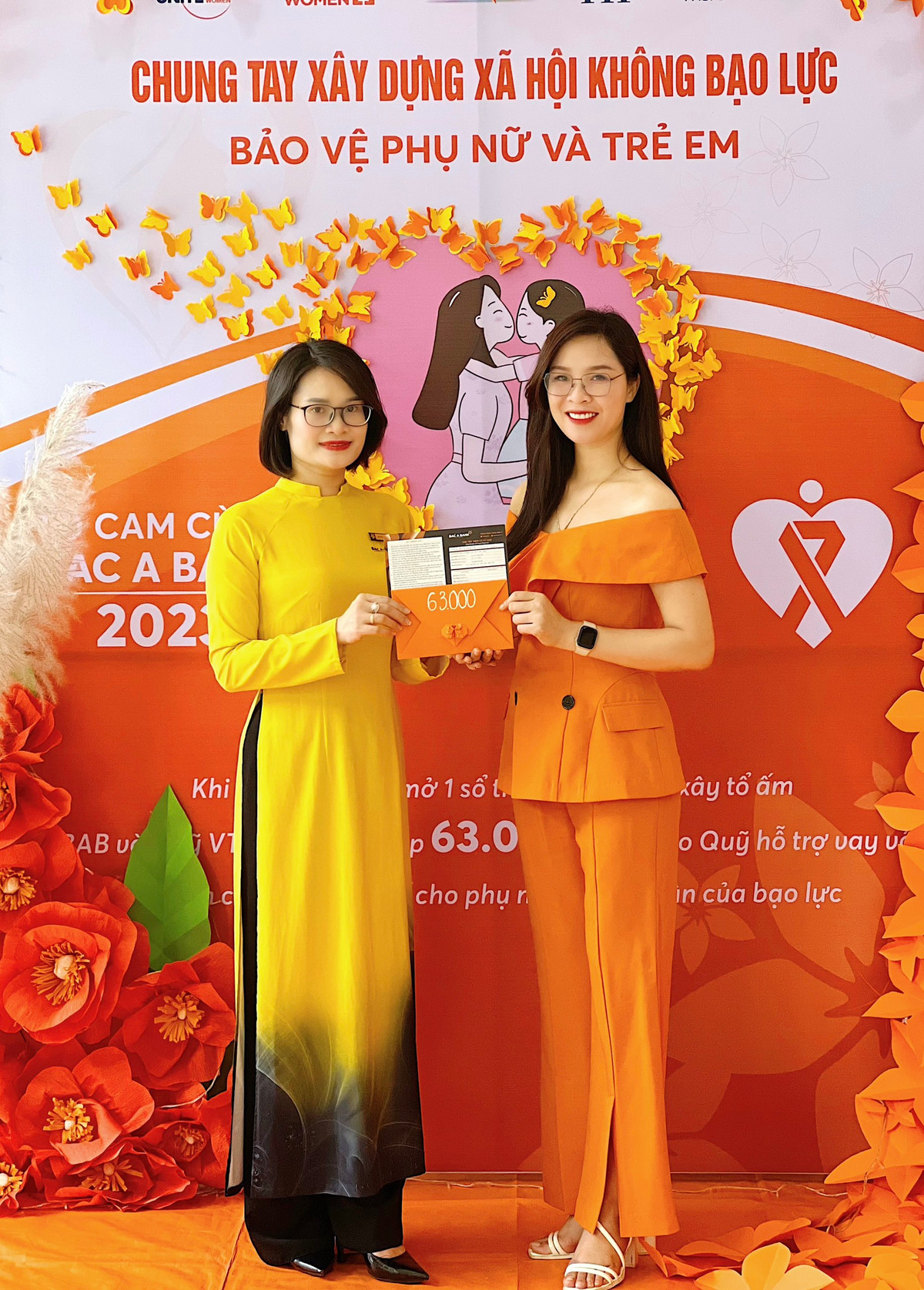 Cung BAC A BANK gop phan cham dut bao luc doi voi phu nu va tre em-Hinh-3