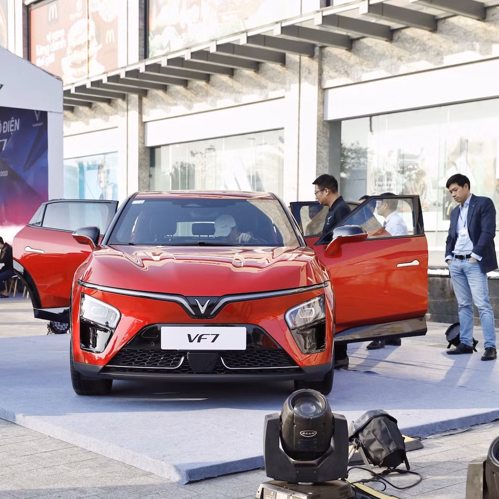 “Xin” nhat phan khuc, VF 7 khien nguoi dung muon “len doi xe”-Hinh-4