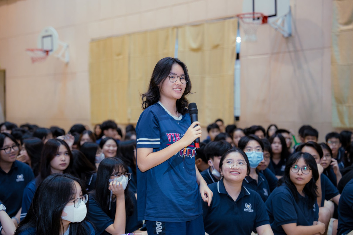 Hang nghin hoc sinh ca nuoc hao huc tim hieu cuoc thi Tieng noi Xanh-Hinh-8