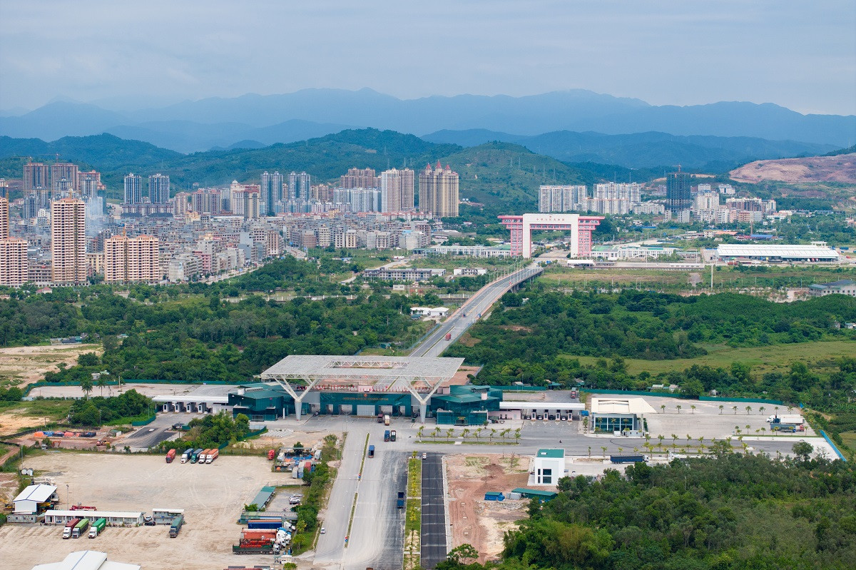 Vinhomes Golden Avenue hưởng lợi nhờ các chiến lược phát triển du lịch kết nối Việt Nam – Trung Quốc Vinhomes Golden Avenue huong loi nho cac chien luoc phat trien du lich ket noi Viet Nam – Trung Quoc